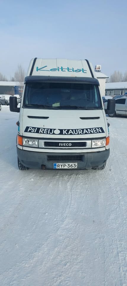 Iveco 35s13 2.8tdi. Kevyt kuorma-auto. Vm. 2001. Leimaa 02/2027. Ajettu 267 tkm. 6 vaihteinen manuaali. Tilava ja hyvä ajolleen! Asiakkaan lukuun myynnissä. 5500€